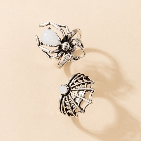 Goth Pearl Spiderweb Ring Set - Picture 5 of 6